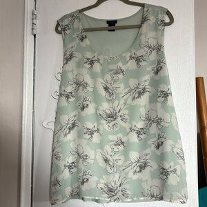 Mixed media mint floral top